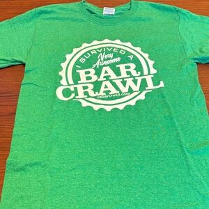 NWOT Jerzees Green Graphic "Bar Crawl" Short Sleeve Tee